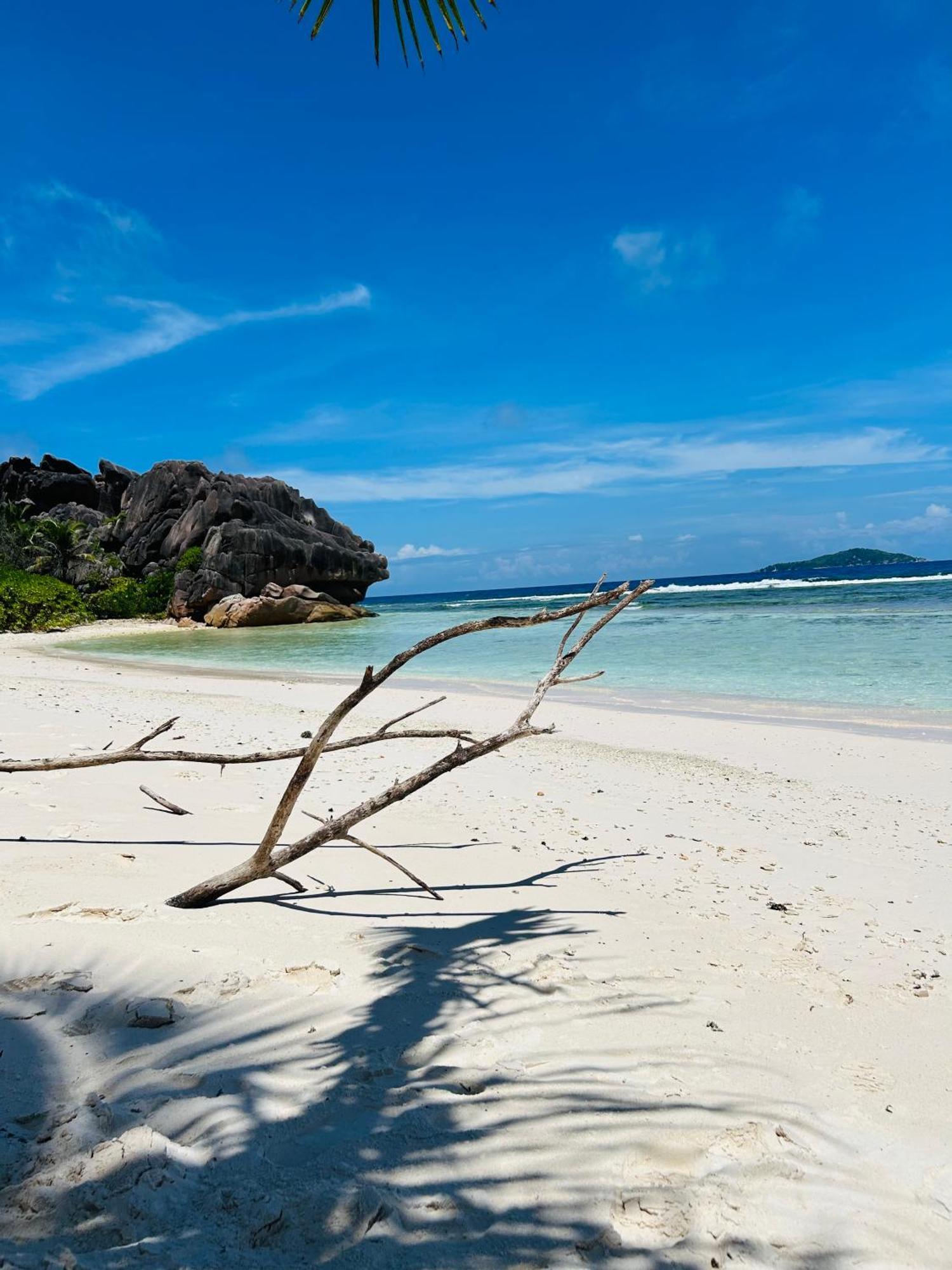 Anse Grosse Roche Beach Villa La Digue Exterior photo