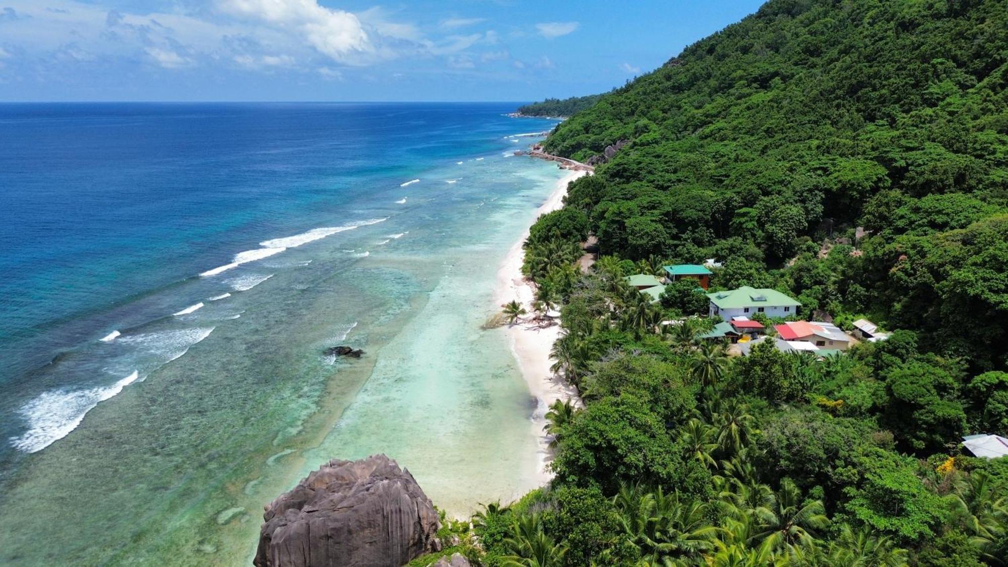 Anse Grosse Roche Beach Villa La Digue Exterior photo
