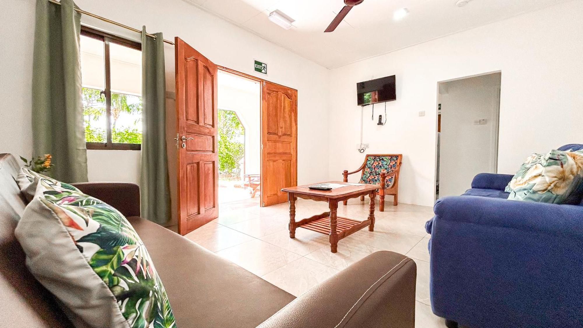 Anse Grosse Roche Beach Villa La Digue Exterior photo